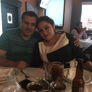 Meet your Posher, Cristela